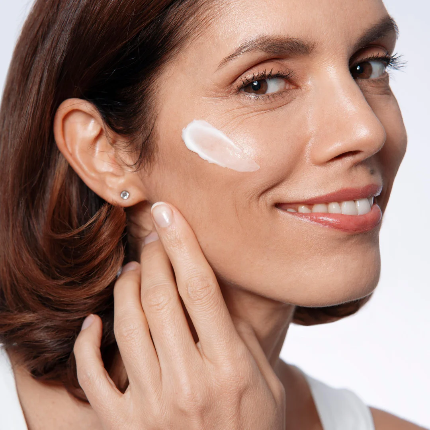 ROSE OIL PREBIOTIC MOISTURIZING CREAM